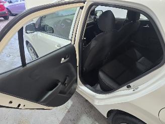 Kia Picanto 1.0 DPi ComfortLine 5p picture 19