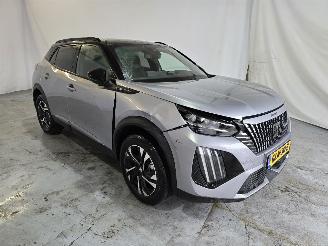 krockskadad bil auto Peugeot e-2008 EV GT 54 kWh 2024/9