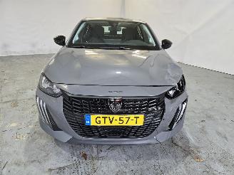 Peugeot 208 1.2 PT 75 Active picture 2