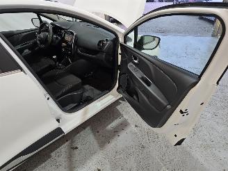 Renault Clio 0.9 TCe Life picture 13