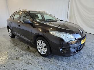 krockskadad bil auto Renault Mégane Estate 1.6 Dynamique 2012/2