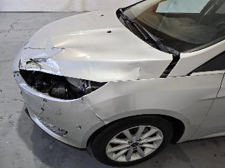 Ford Focus Wagon 1.0 Titanium picture 12