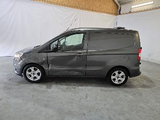 Ford Transit Courier Van 1.5TDCI Limited picture 4