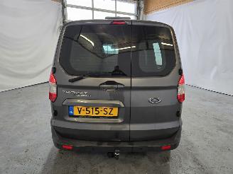 Ford Transit Courier Van 1.5TDCI Limited picture 6