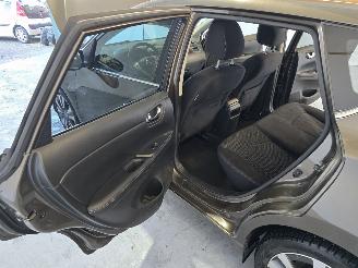 Nissan Pulsar 1.2 DIG Connect picture 16