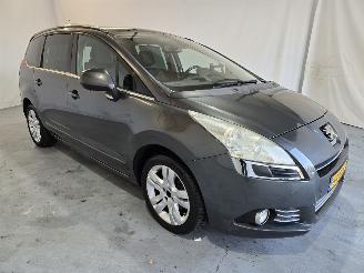 Damaged car Peugeot 5008 1.6 THP B.L. Exe 7p.  Automaat 2011/5