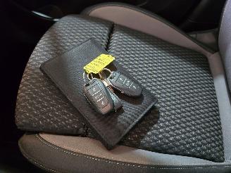 Opel Crossland X 1.2 Online Edition Black Roof picture 36