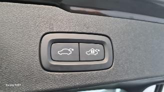 Volvo V-60 2.0 B3 Plus Dark picture 35