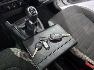 Hyundai I-10 1.0 Comfort picture 35