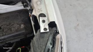 Citroën C3 1.2 PureTech ELLE picture 16