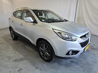 krockskadad bil auto Hyundai Ix35 2.0i i-Motion 2015/6