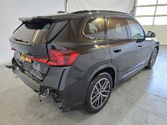 BMW iX1 eDrive20 67 kWh M Sport Edition picture 7