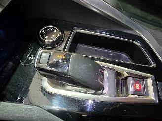 Peugeot 5008 1.2 PureTech Crossway Avantage picture 39