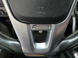 Volvo V-40 2.0 D2 R-Design Business picture 34