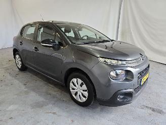 Vaurioauto  passenger cars Citroën C3 1.2 PureTech Feel 105g 2017/10