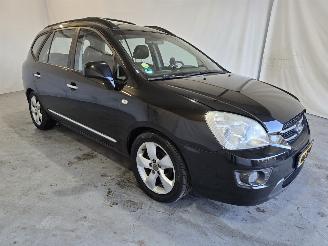 Vaurioauto  passenger cars Kia Carens 2.0 CVVT X-clusive 7p. 2007/11