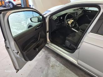 Volkswagen Polo 1.0 TSI Life Edition picture 16