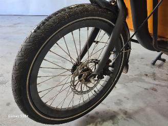 VOGUE  Superior picture 10