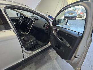 Volvo Xc-60 2.4 D5 AWD picture 11