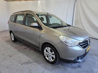krockskadad bil auto Dacia Lodgy 1.2 TCe Prestige 5p 2013/3