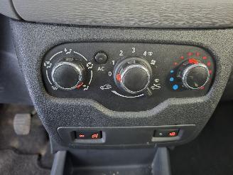 Dacia Lodgy 1.2 TCe Prestige 5p picture 30