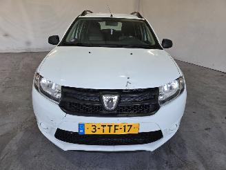 Dacia Logan 0.9 TCe Ambiance picture 2