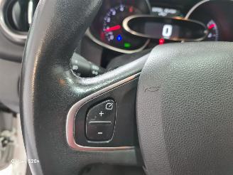 Renault Clio Estate 1.5 dCi Ecoleader Limited picture 26