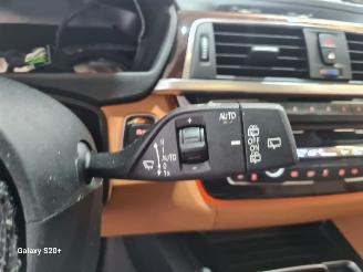 BMW 3-serie 318i Luxury Edition picture 26