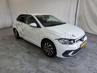 Schadeauto Volkswagen Polo 1.0 TSI Life 2022/10