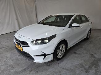 Kia Ceed 1.0 T-GDi DynamicLine picture 3