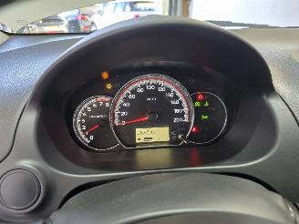 Mitsubishi Space-star 1.0 Cool + picture 28
