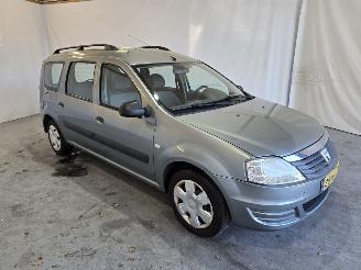 Voiture accidenté Dacia Logan 1.6 Ambiance 2009/3
