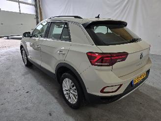 Volkswagen T-Roc 1.0 TSI Life Bns picture 5