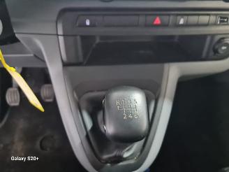 Peugeot Expert 2.0 HDI DC Blue Premium picture 39
