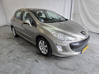 uszkodzony samochody osobowe Peugeot 308 1.6 HDiF Style 2009/9