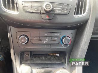 Ford Focus Focus 3 Wagon, Combi, 2010 / 2020 1.0 Ti-VCT EcoBoost 12V 125 picture 12