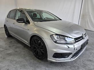 uszkodzony samochody osobowe Volkswagen Golf 1.2 TSI Easyline 2015/8