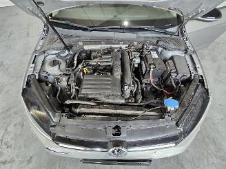 Volkswagen Golf 1.2 TSI Easyline picture 15