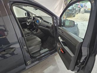Volkswagen Caddy MODIFIED PARTITION WALL picture 16