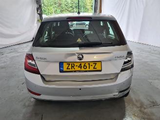 Skoda Fabia 1.0 TSI Ambition picture 4