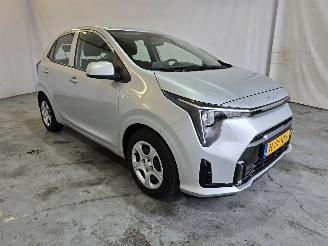 krockskadad bil auto Kia Picanto 1.0 DPI DynamicLine 2025/7