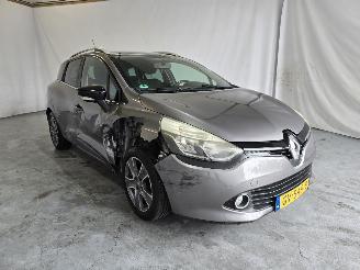 Schadeauto Renault Clio 1.5 dCi NightenDay 2015/8