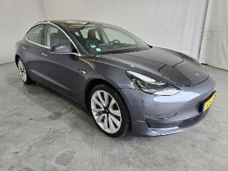 Unfallwagen Tesla Model 3 Long Range AWD 75kWh 2019/9