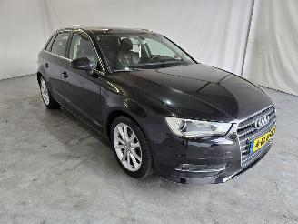 Schadeauto Audi A3 SPORTBACK 1.4 TFSI Ambition Pro Line plus 2013/5