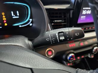 Kia Stonic 1.0 T-GDi MHEV Dyn+L picture 31