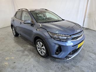 Voiture accidenté Kia Stonic 1.0 T-GDi MHEV Dyn+L 2025/9