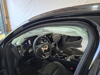 Volvo C-40 Recharge Twin Ultimate 78 kWh picture 15