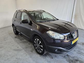 krockskadad bil auto Nissan Qashqai+2 1.6 360 2013/4