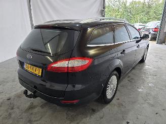Ford Mondeo Wagon 2.0-16V Limited picture 7