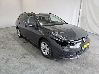 uszkodzony samochody osobowe Volkswagen Golf 1.5 TSI Life Business 2022/10